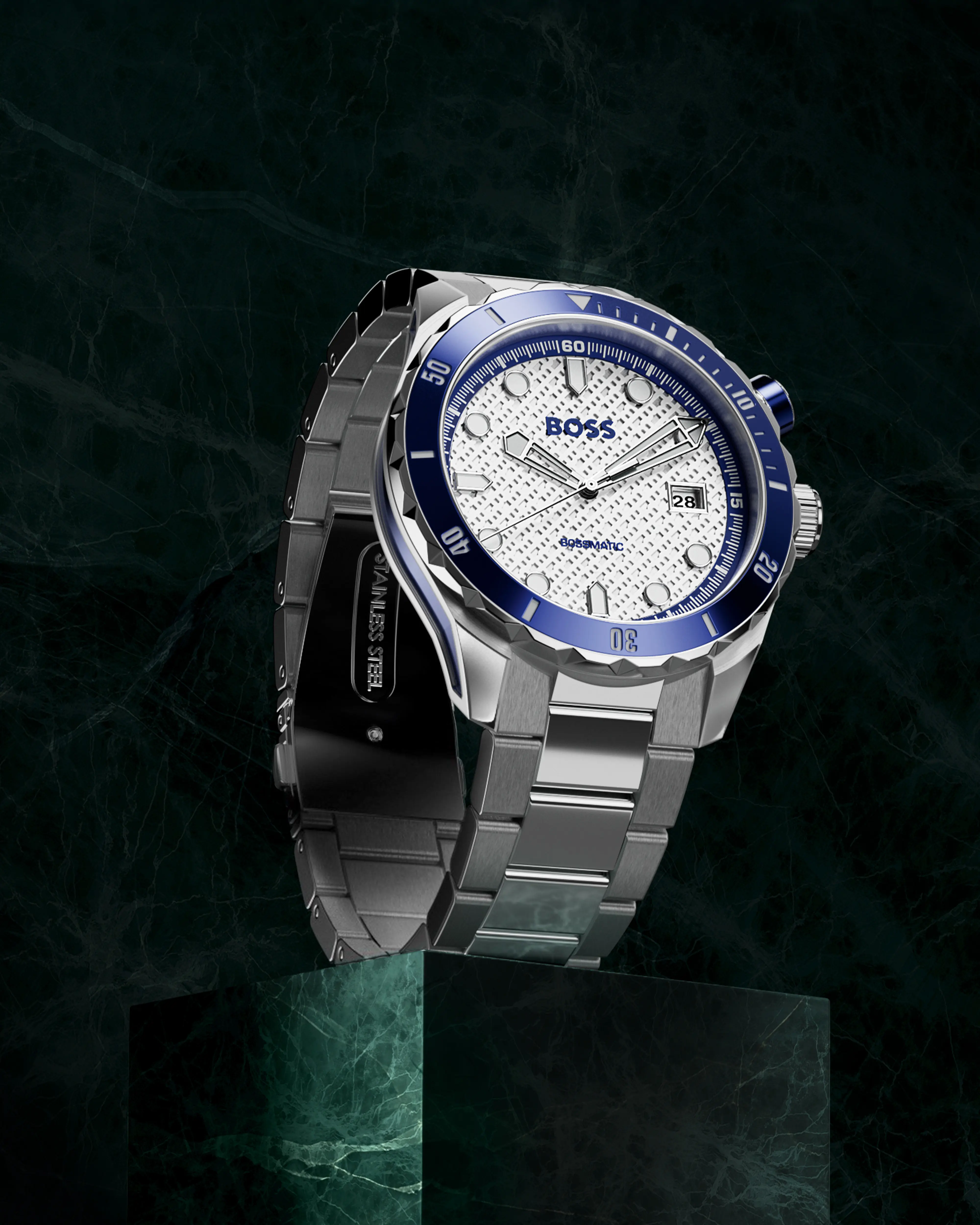 /images/watches/carousel-watch-blue-silver.webp